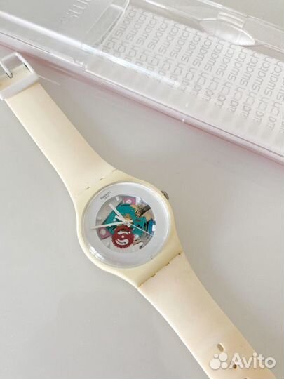 Наручные часы swatch suow100