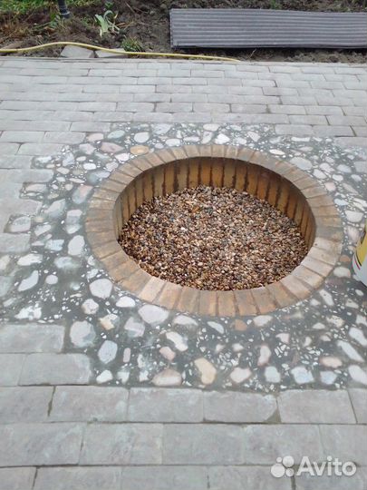 Укладка тротуарной плитки