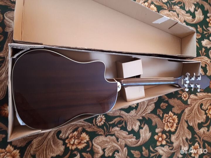 Электроакустическая гитара Epiphone AJ-220SCE