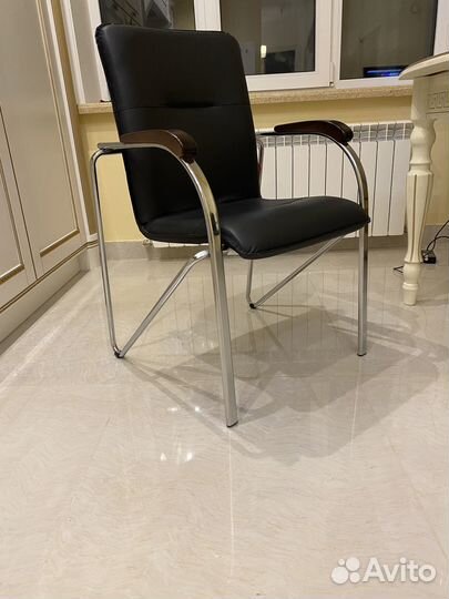 Офисные стулья