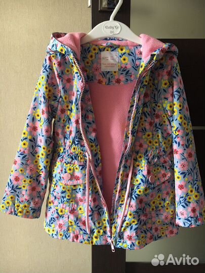 Продам куртку для девочки