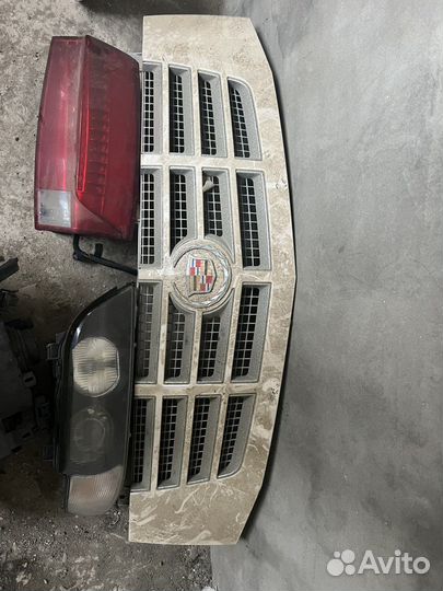 Решетка радиатора cadillac escalade