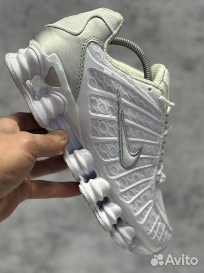 Кроссовки мужские nike shox