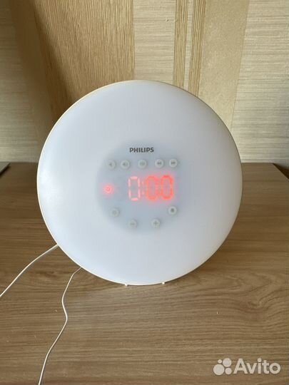 Световой будильник часы philips