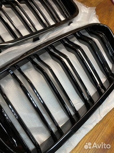 Решетки радиатора, ноздри BMW 5 G30