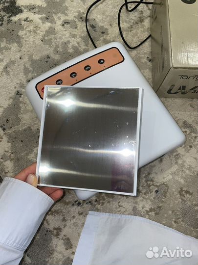 Лампа для ногтей