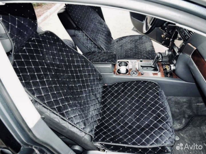 Накидки на сиденья автомобиля