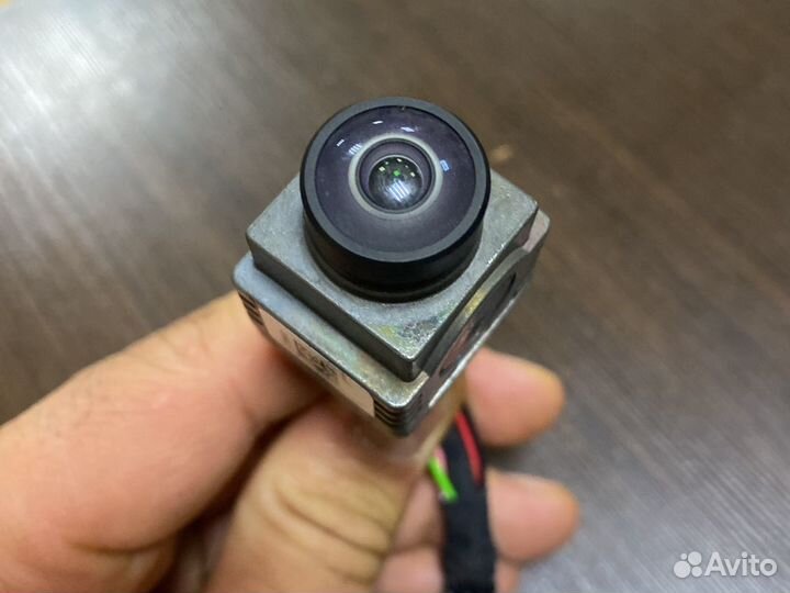 Камера заднего вида Mercedes W205 W222 W253 W447