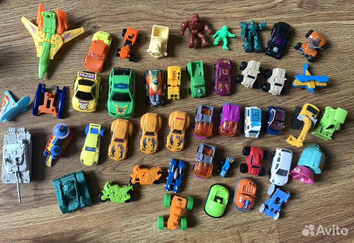 Игрушки из киндера