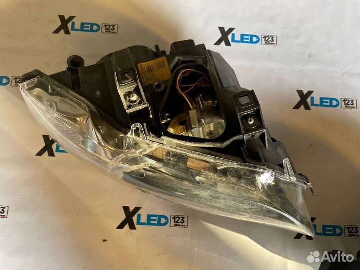 Фара BMW E92 E 92 левая правая оригинал Xenon