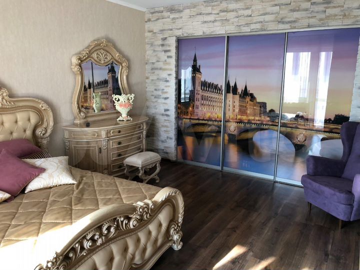 2-к. квартира, 76 м², 9/9 эт.