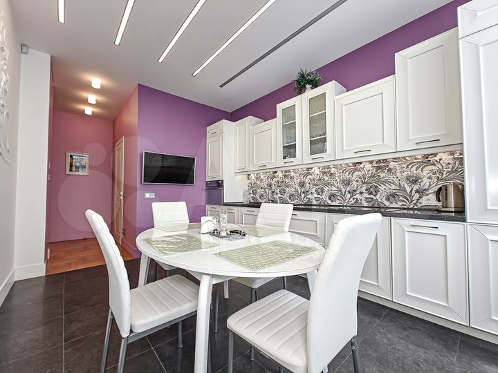 3-к. квартира, 101,7 м², 8/19 эт.