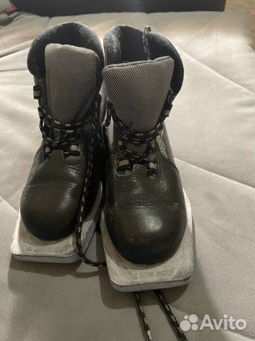 Лыжные ботинки размер 34