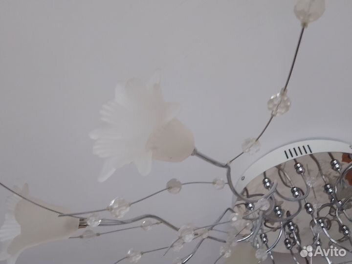 Люстра потолочная