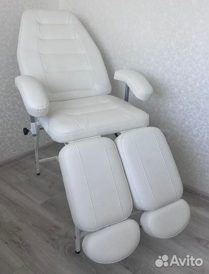 Педикюрное кресло