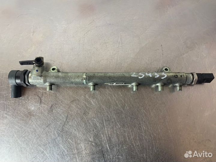 Топливная рампа Mercedes C-Class W203 OM646 2.2