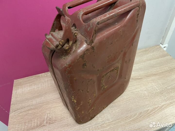 Канистра СССР