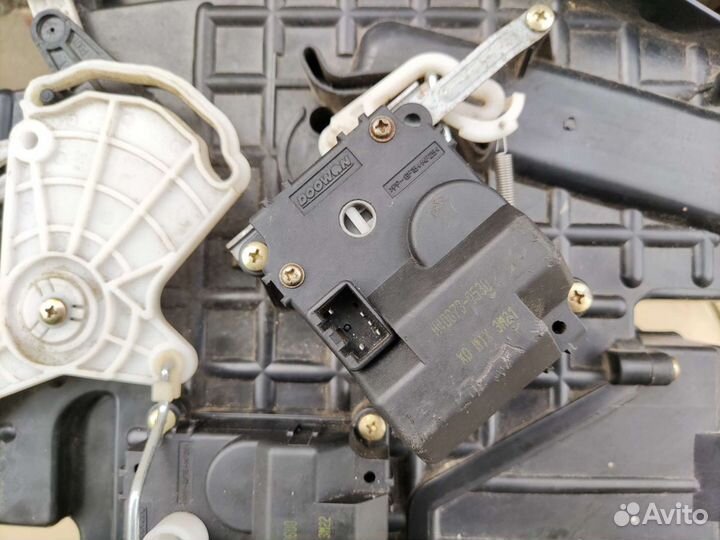 Привод заслонки отопителя Elantra XD Элантра 3