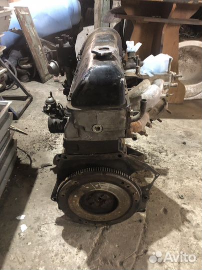 Лобовое стекло