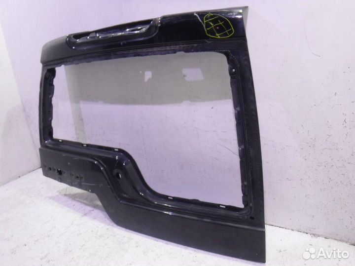 Дверь багажника верхняя