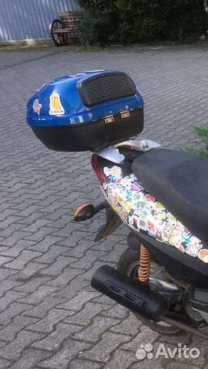 Продам кофр для скутера