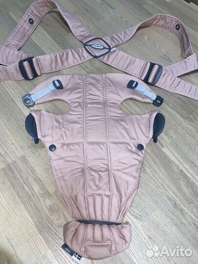 Рюкзак кенгуру babybjorn mini для девочки