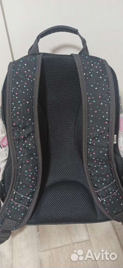 Школьный рюкзак