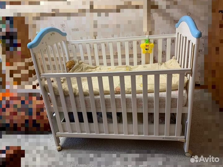 Детская кроватка