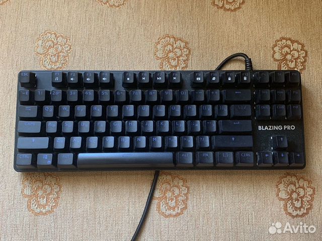 Механическая клавиатура dexp blazing pro rgb купить в Шарыпово Электроника Авито