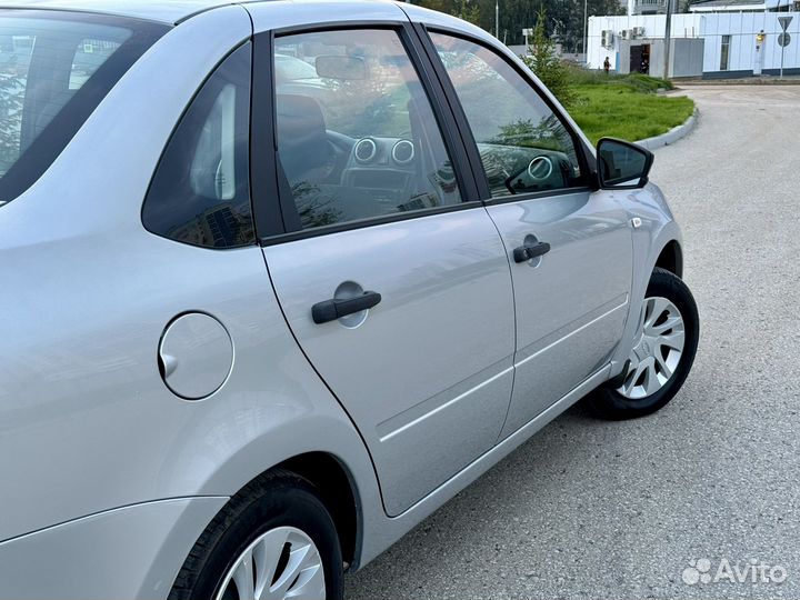 LADA Granta 1.6 МТ, 2017, 117 800 км