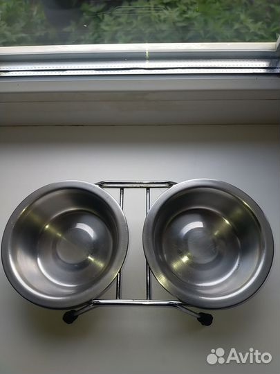 Миска для кошек и собак