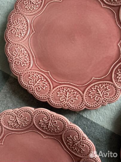 Тарелки сервировочные