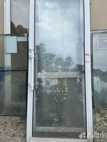 Двери пластиковые бу