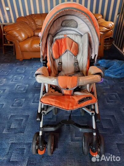 Прогулочная коляскатрость happy baby