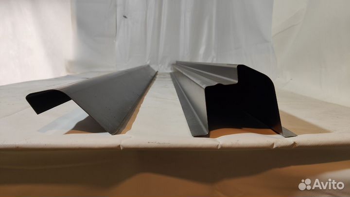 Ремотный порог Toyota Vitz P10 левый