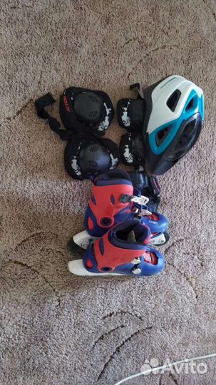 Ролики и защита для ребенка