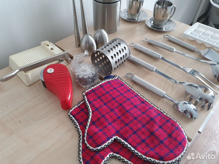 Товары для кухни. Ломтерезки и другое нержавейка