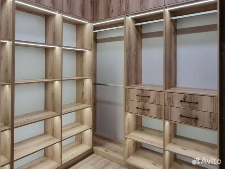 Шкаф-купе гадероб под ключ
