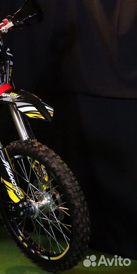 Эндуро мотоцикл JHL Z2 (175FMN PR 300см3)