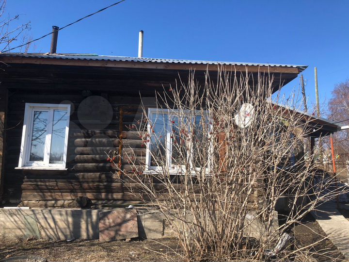 Дом 35 м² на участке 3 сот.