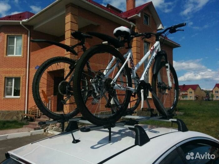 Велокрепление на багажник автомобиля Thule 532