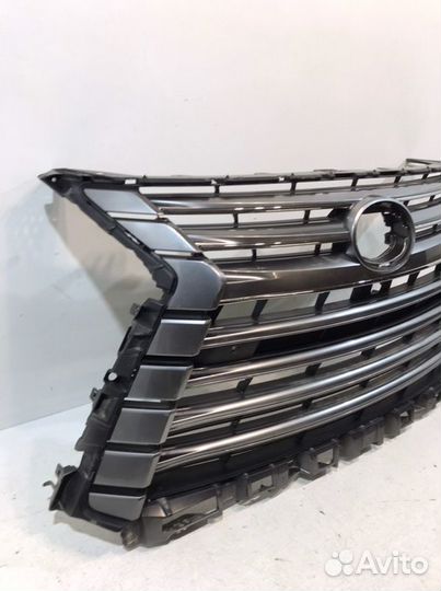Решетка радиатора передняя Lexus Lx 3 2016