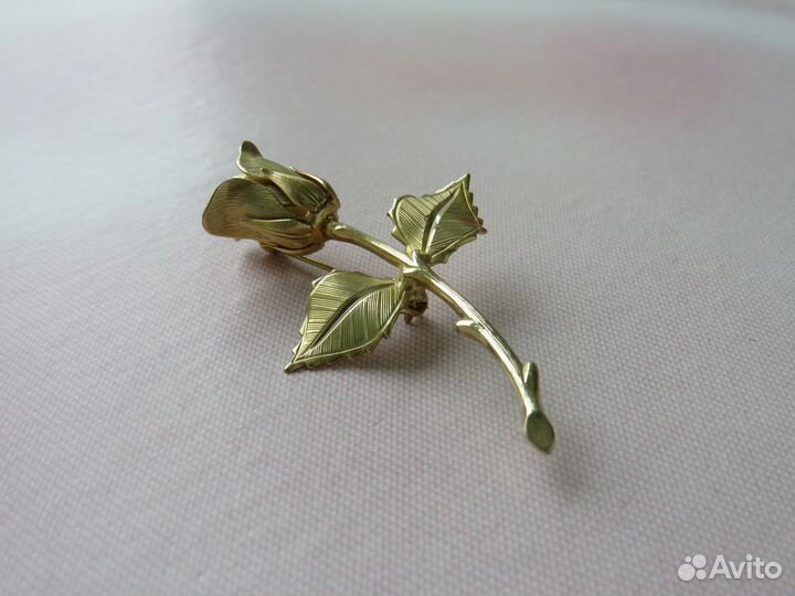 Крупная винтажная брошь Американский винтаж