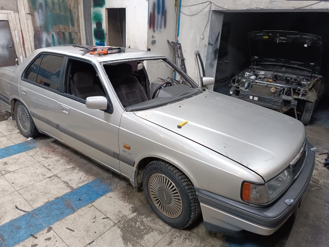 Mazda 929