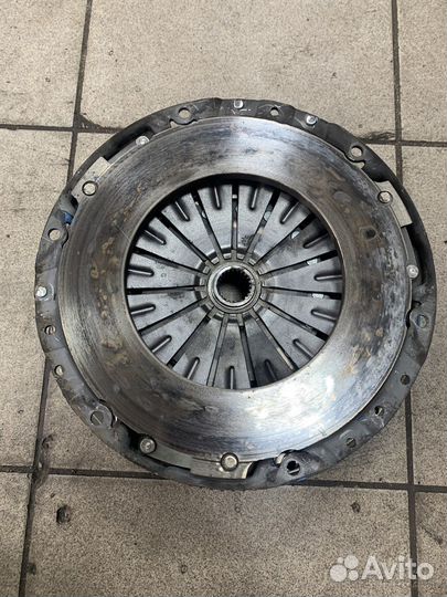 Двухмассовый маховик и комплеат сцепления jaguar