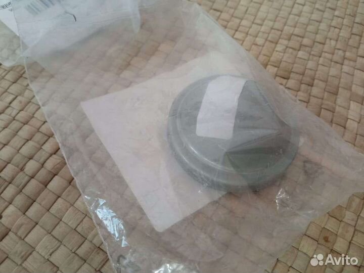 Колпачки задних ступиц Ford Fusion