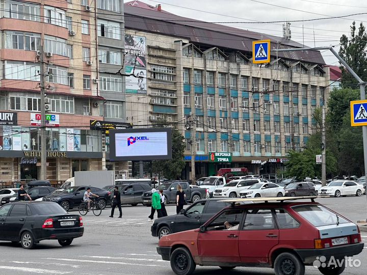 Наружная реклама на светодиодных экранах в городе