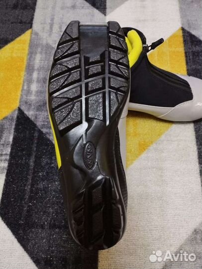 Лыжные ботинки fischer