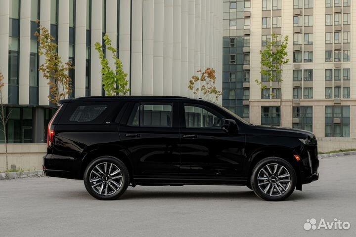 Cadillac Escalade AT, 2022, 1 км