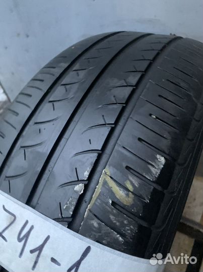 Yokohama BluEarth AE01 215/60 R16